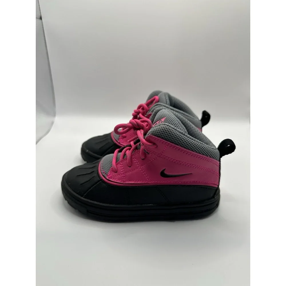 Nike ACG Woodside 2 High boots Pink Foil 9c